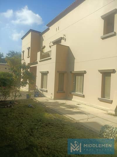 Twinhouse 280m Fully Finished Landscape View Ready To Move In Up Town Cairo Almokattam