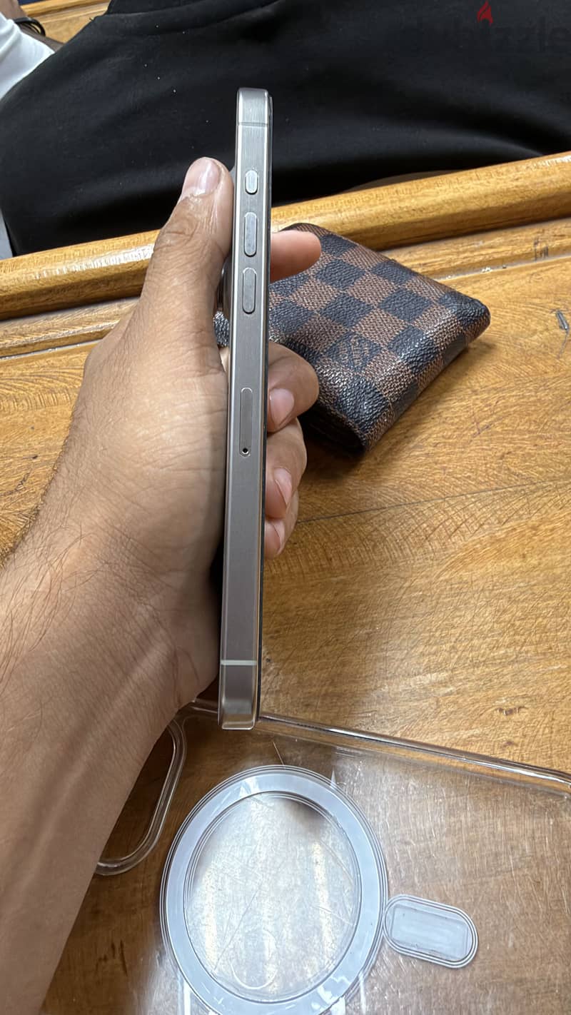 Apple - iPhone 15 Pro Max 2