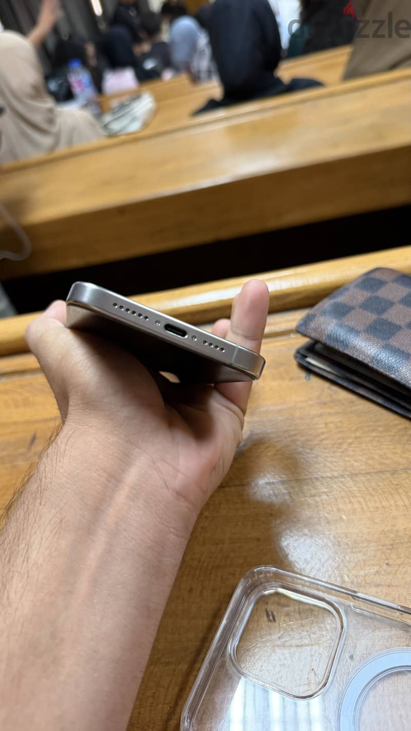 Apple - iPhone 15 Pro Max 5