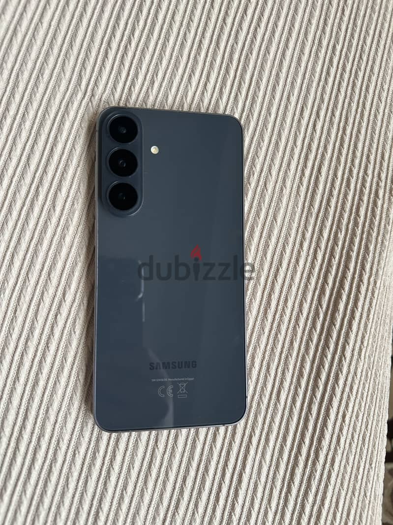 Samsung Galaxy S26 FE 1