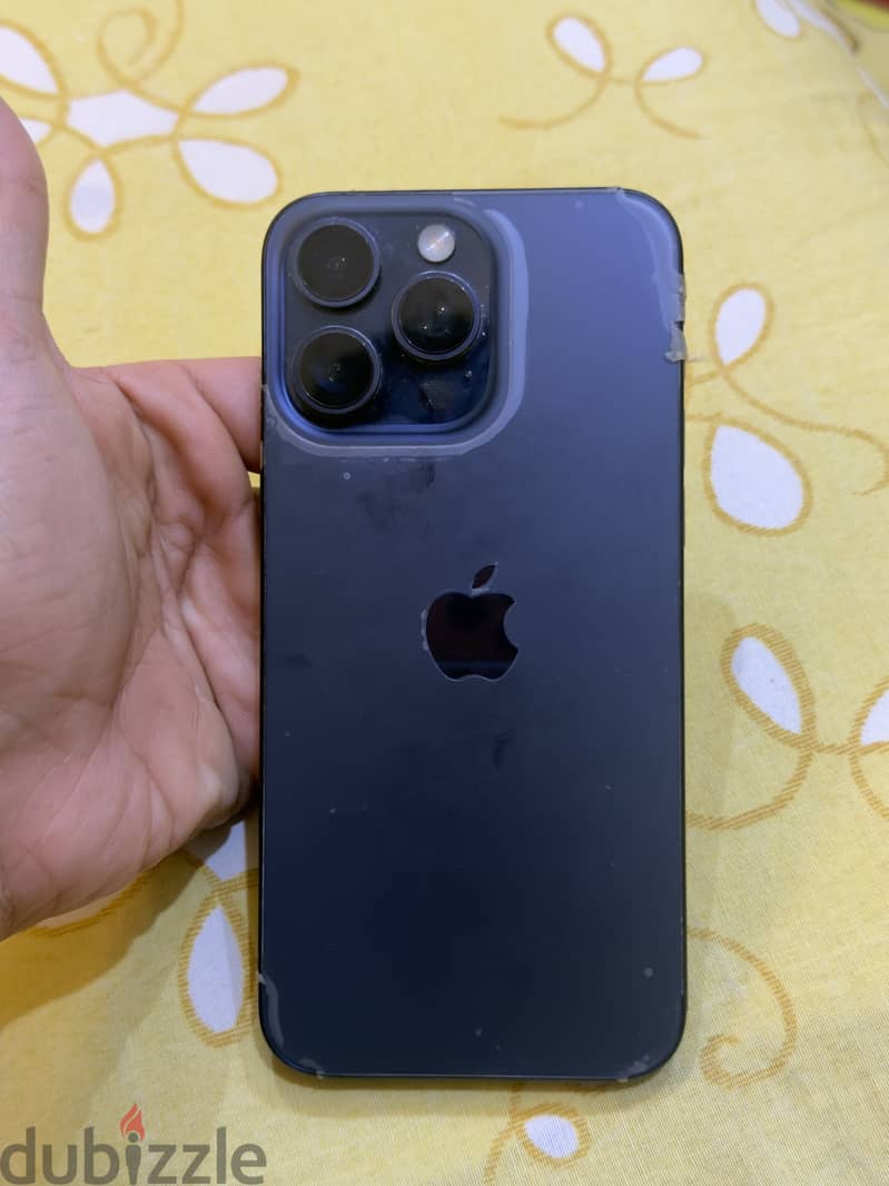 Apple - iPhone 15 Pro Max 3