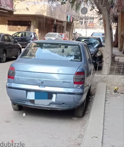 فيات سيينا 2002