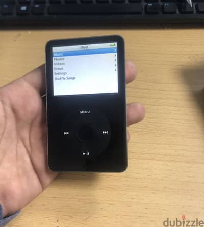 Apple iPod classic 30G 5th Generation