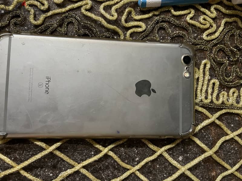 Apple - iPhone 6S Plus 2