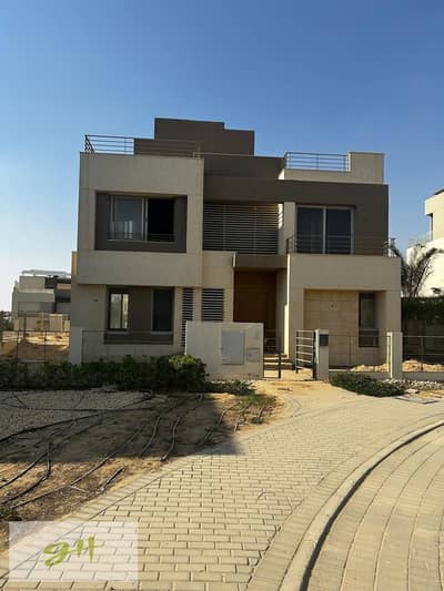 Spacious 440 SQM Standalone Villa for Sale in Palm Hills New Cairo  | 665 SQM Land + 125 SQM Roof | 4 Bedrooms | Ready to Move