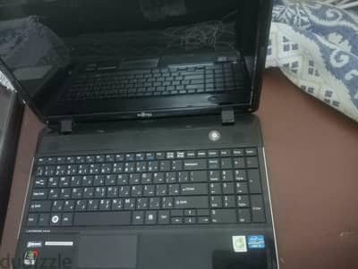 بيع لاب توب استعمال خفيف سعر على اد الايد