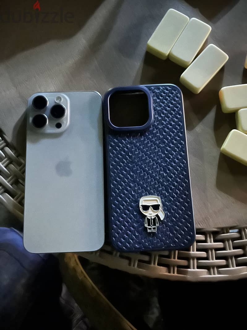 Apple - iPhone 15 Pro Max 3