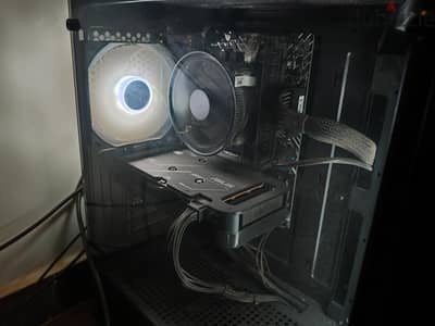 i5 12400 + RTX 5050 8gb