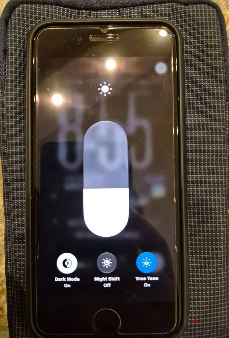 Apple - iPhone SE gen 3 2