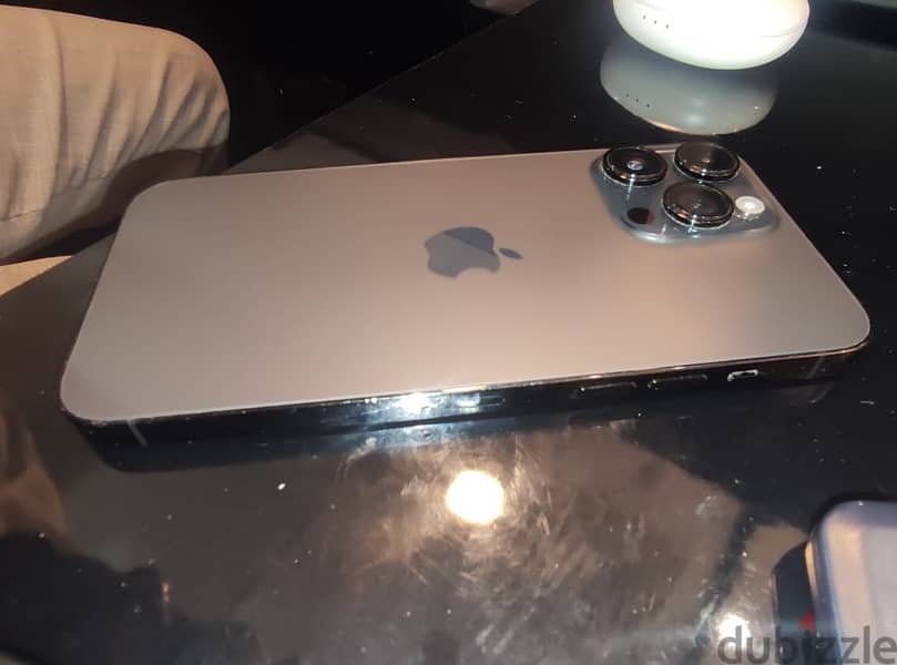 Apple - iPhone 14 Pro Max 3