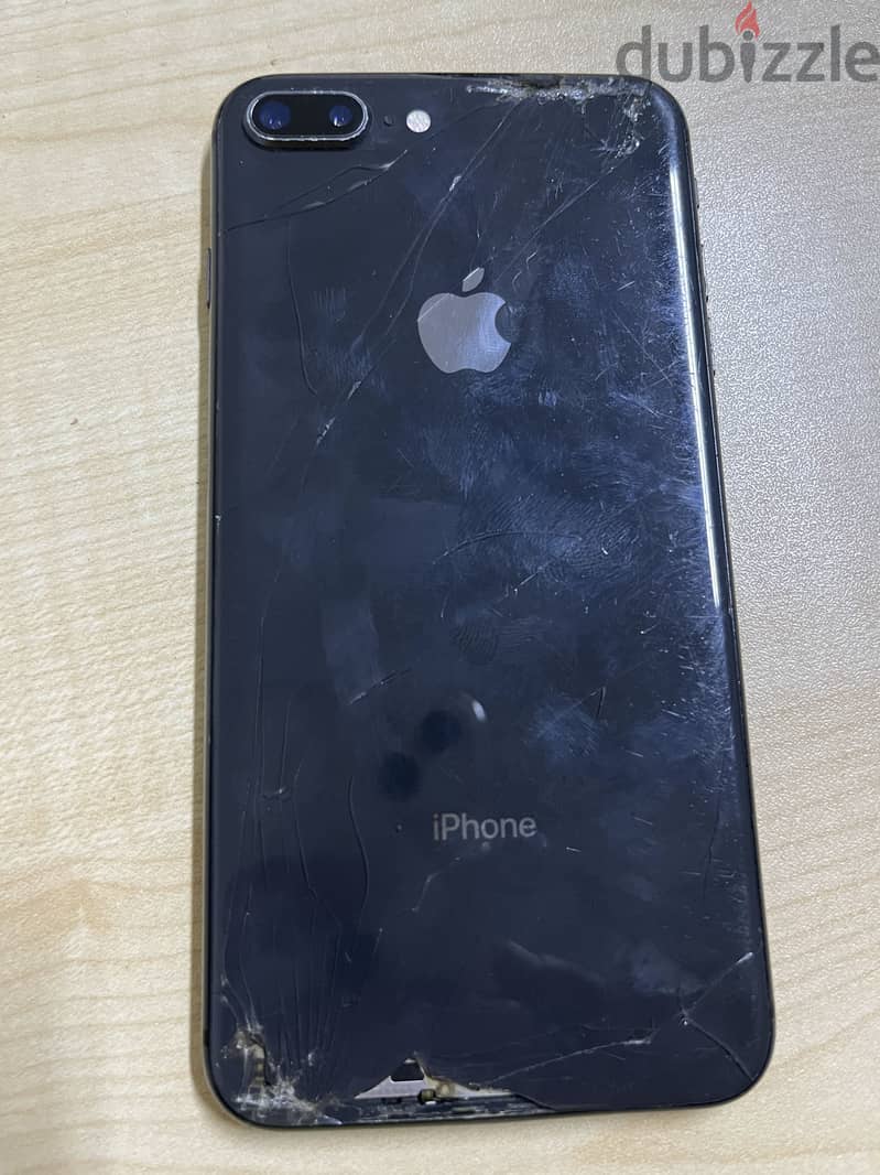 Apple - iPhone 8 Plus 1