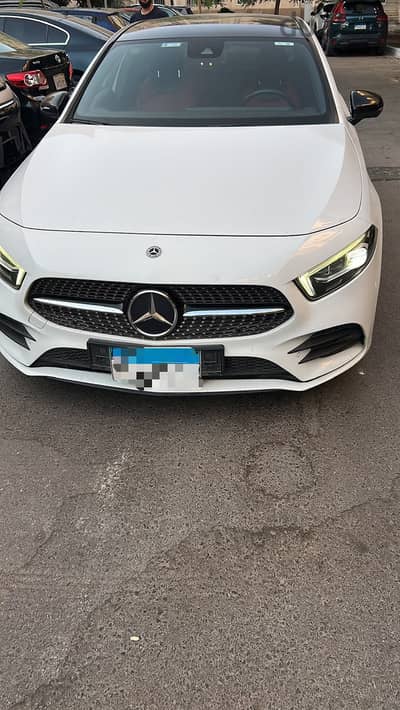 Mercedes-Benz A200 2021