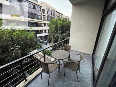 Prime location 230 sqm apartment modern design for sale early delivery in the heart of new Cairo by the water way