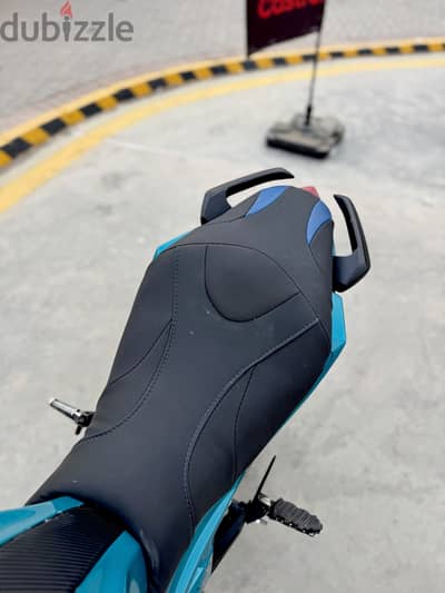 VR300