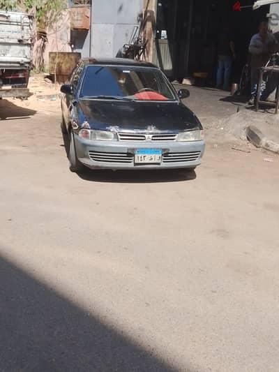 ميتسوبيشي إكسباندر 1990