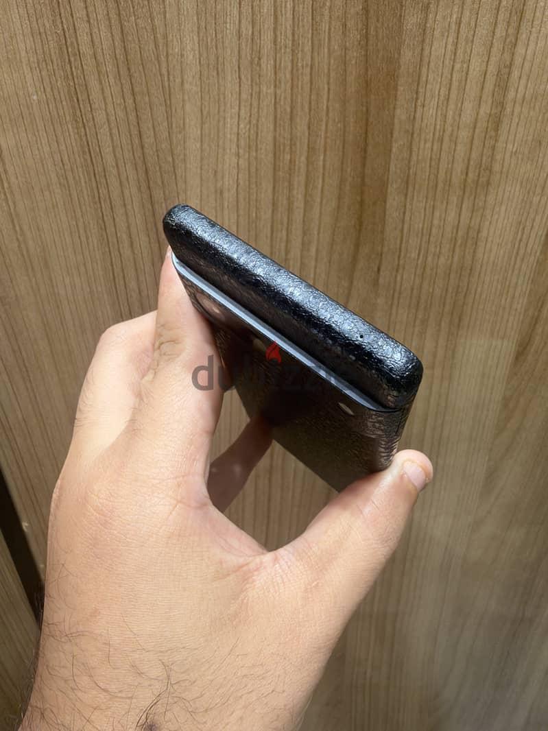 Google Pixel 7 in Mint Condition 6