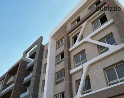 iVilla for sale in Future City, next to Madinaty, delivery in 6 months from contract date with a view of the boulevard
