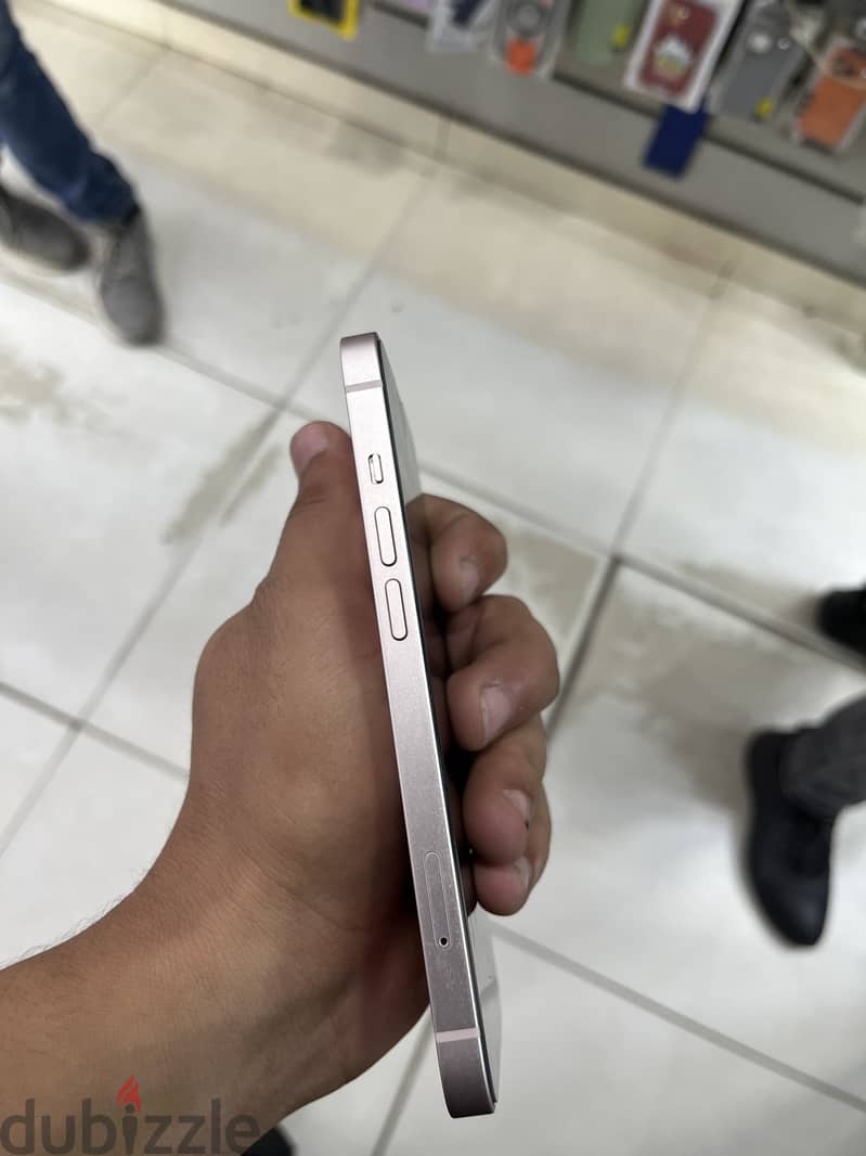 Apple - iPhone 13 1