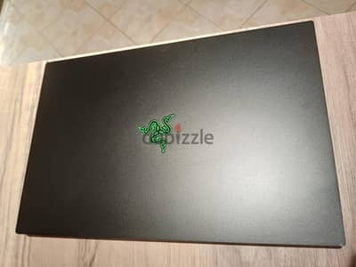 Razer Blade 17 Gaming Laptop