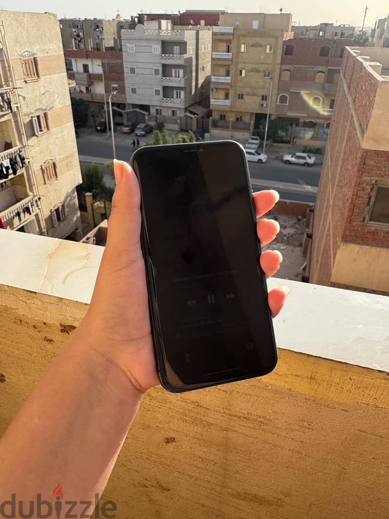 Apple - iPhone 11 1
