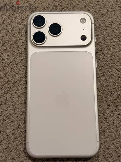 Apple - iPhone 17 Pro Max