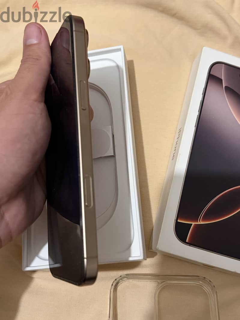 Apple - iPhone 16 Pro Max 4