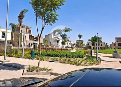 Fully finished 140 sqm apartment with stunning landscape views in SODIC New Zayed, with installments over 10 years.