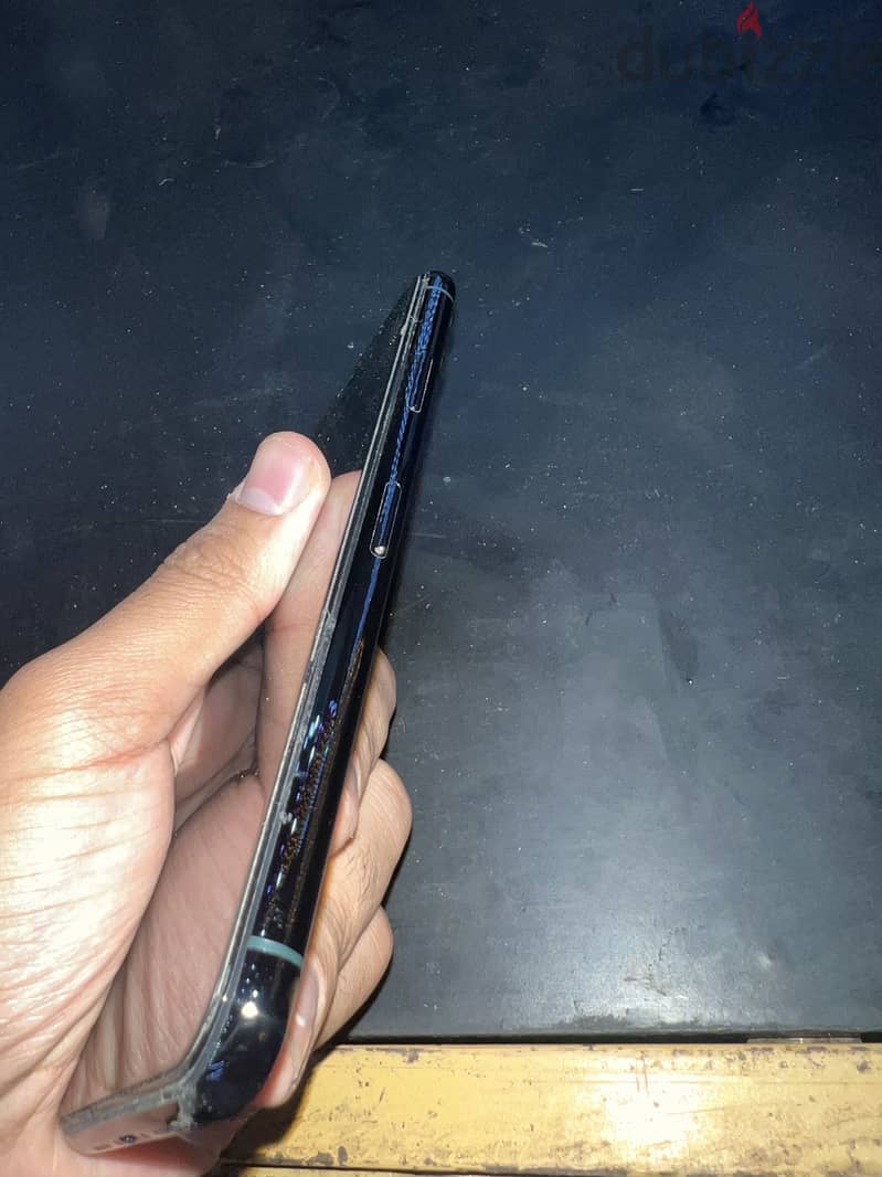 Apple - iPhone 11 Pro Max 7