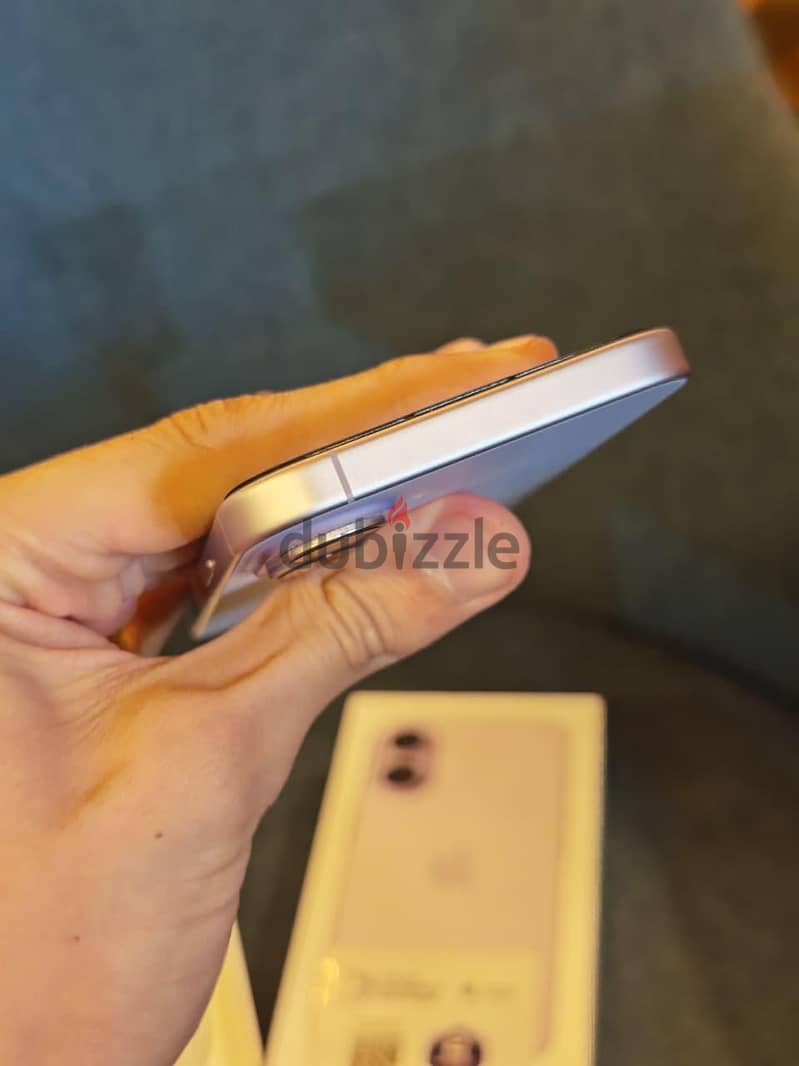 Apple - iPhone 17 5