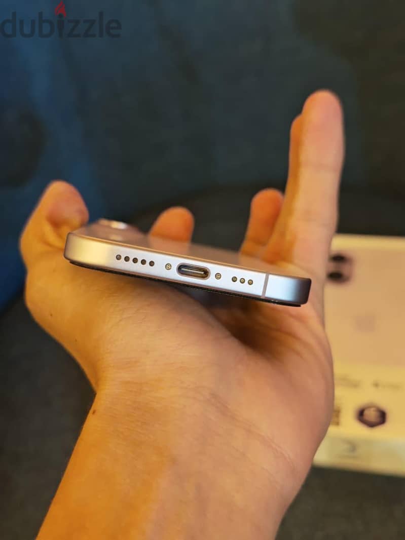 Apple - iPhone 17 7