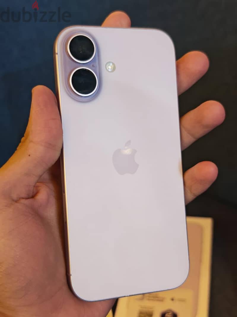 Apple - iPhone 17 8