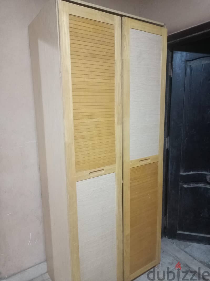 دولاب 8