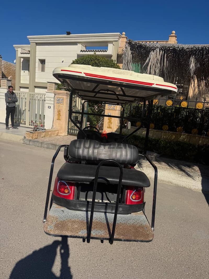 Golf car 3