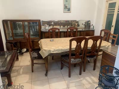 غرفة سفرةً