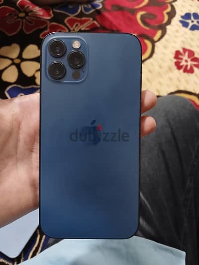 آبل - آيفون 12 برو