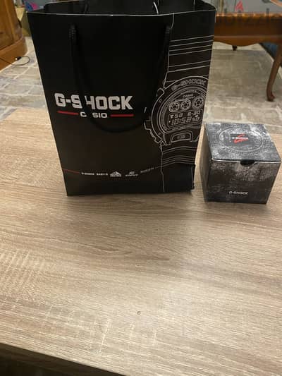 Casio G-Shock AW-500BB-1E (analog-digital black watch)