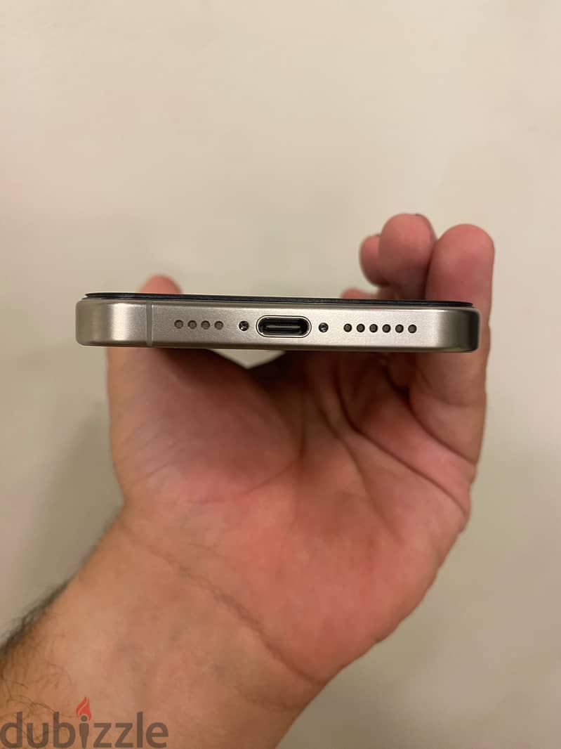 Apple - iPhone 15 Pro Max 4