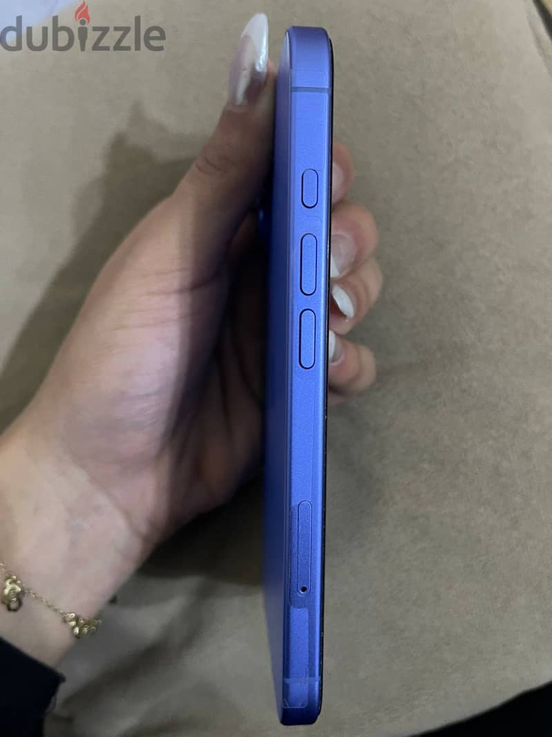 Apple - iPhone 16 5