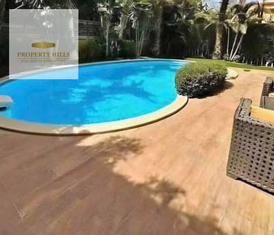 اقل سعر فيلا مستقله استلام فوري في الشروق pool view  مقدم (2,700,000) 310متر جنب الجامعه البريطانيه و كارفور