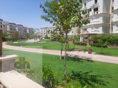 اي فيلا جاردن مميزة للبيع داخل كومباوند ماونتن فيو هايد بارك