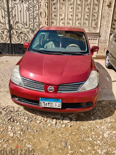 Nissan Tiida 2008