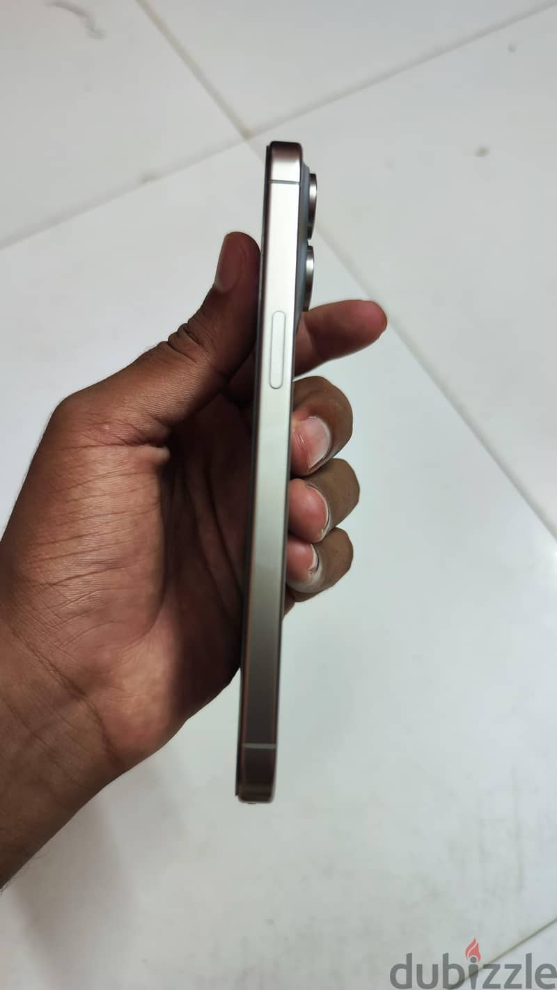 Apple - iPhone 15 Pro Max 4