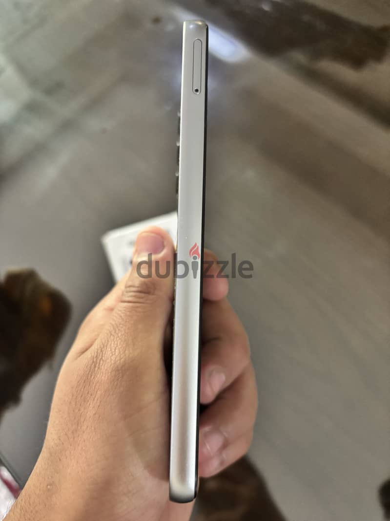 Samsung A24 6