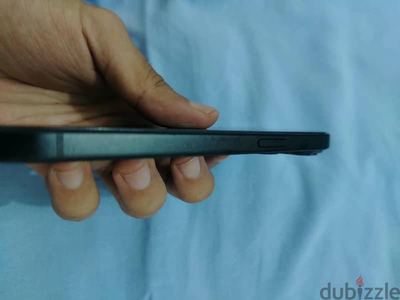 Apple - iPhone 15 2