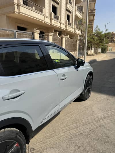 نيسان قشقاي 2025