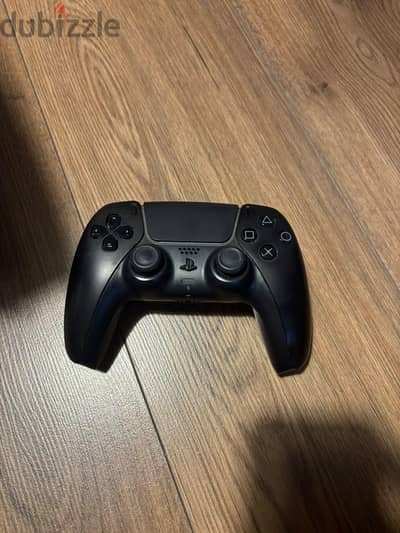 ps5 fat and cd with 2 controllers