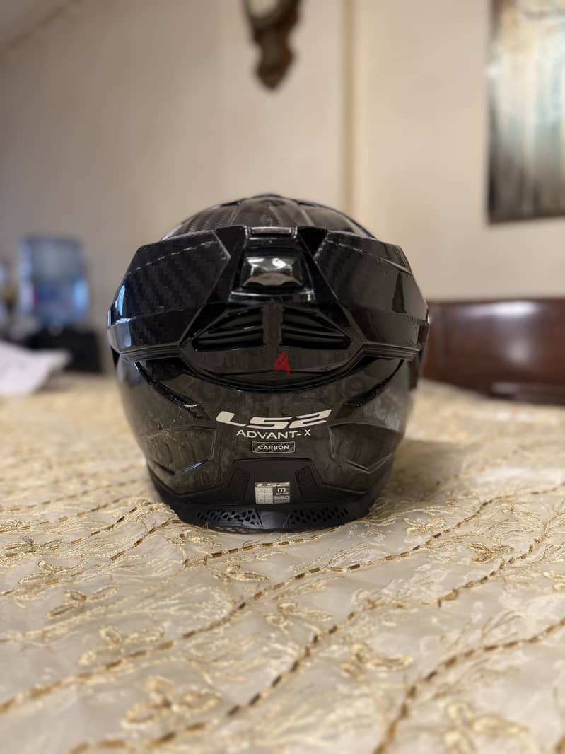 LS2 Advant X Carbon 1