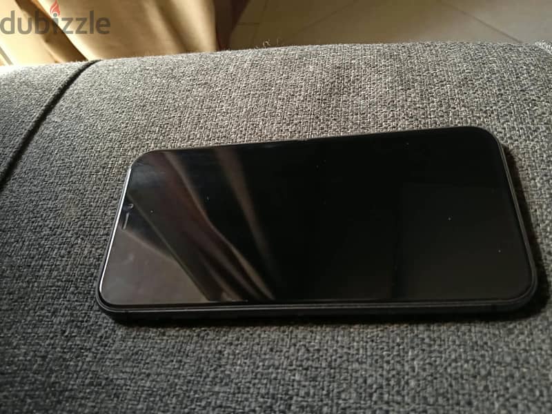 Apple - iPhone 11 2