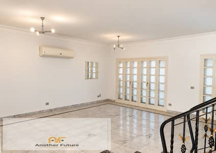 Twin house villa for rent in Al Rabwa Compound, Sheikh Zayed—includes air conditioning and a kitchen—at a very attractive price.