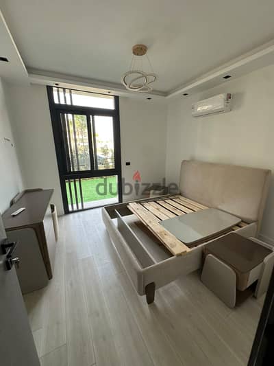 First Use 2 Bedroom with Garden VYE Sodic